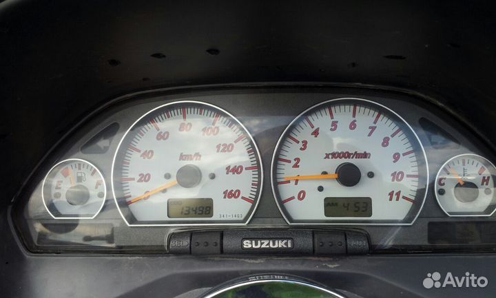 Продаётся японский мотоцикл Suzuki Sky Wave 400