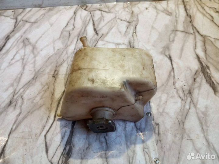 Бачок расширительный Иж 2126 (Ода) 2004