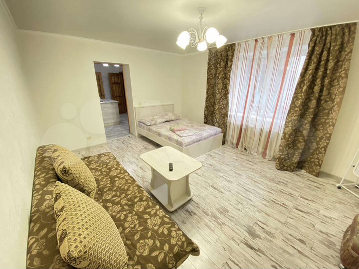 2-к. квартира, 53 м², 1/5 эт.