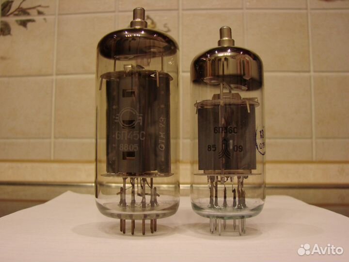 Радиолампа 17ло1и,11ло2и