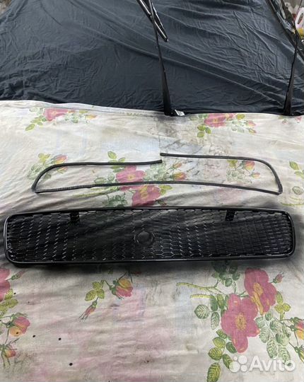 Решётка радиатора Audi A4 B5