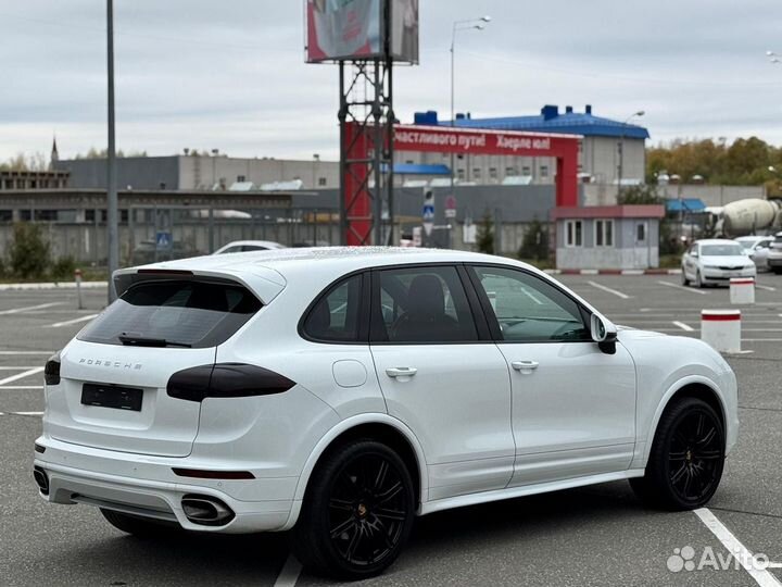 Porsche Cayenne 3.0 AT, 2015, 185 000 км