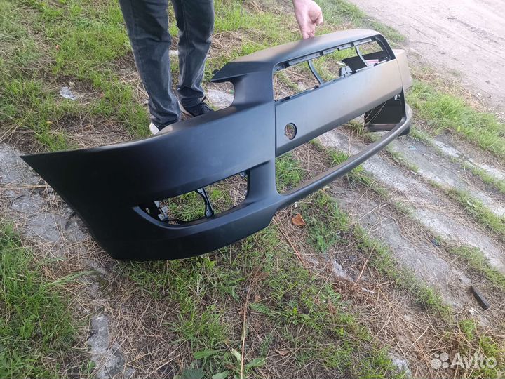Бампер передний Mitsubishi lancer 10