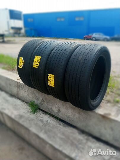 Yokohama BluEarth E70 215/55 R17 94V