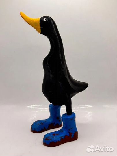 Статуэтка - Утка в сапогах