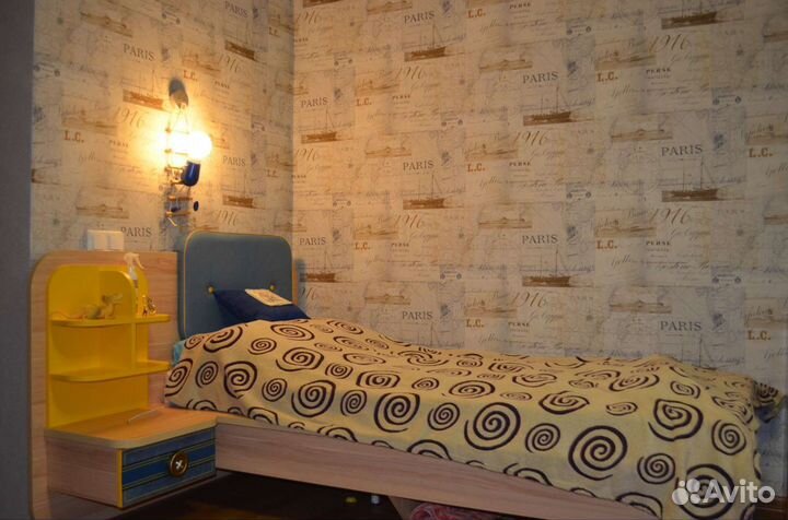 Детская кровать с тумбой