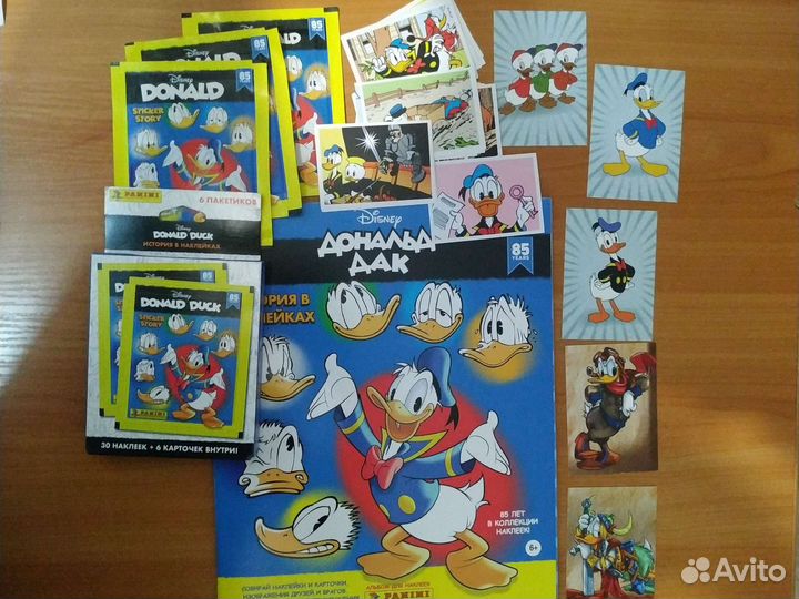 Наклейки Панини Мир динозавров