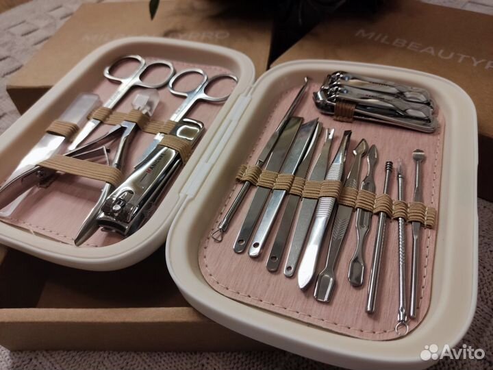 Набор для маникюра и педикюра Новый