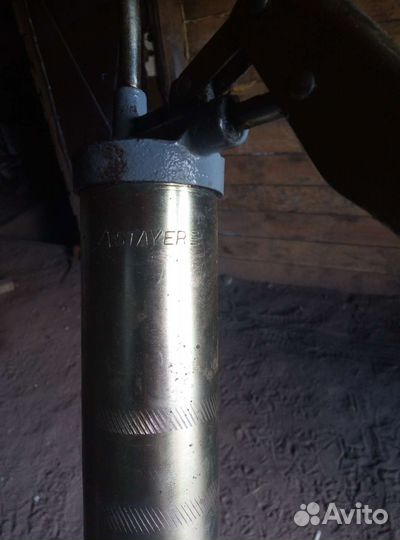 Шприц для смазки staver