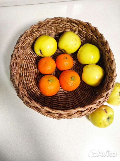 Корзина плетёная