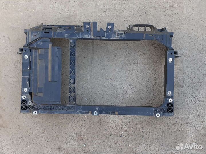 Панель передняя телевизор Ford Fiesta 6 08-13