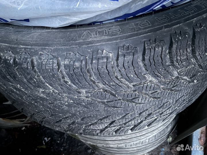 Nokian Tyres Hakkapeliitta R3 SUV 275/45 R21