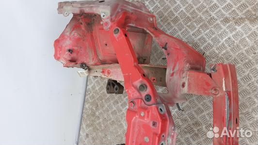 Передняя панель крепления облицовки (телевизор) op