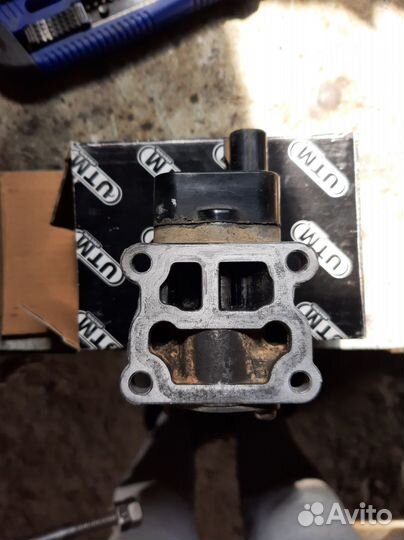 Клапан холостого хода камри. Для 5sfe,3sfe