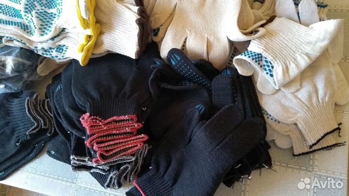 Перчатки