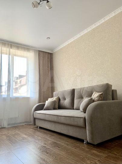 2-к. квартира, 55 м², 3/6 эт.