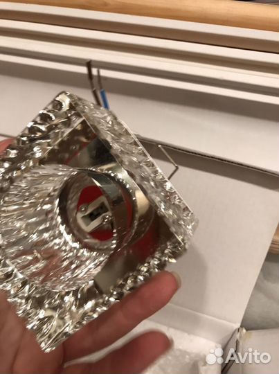 Потолочные светильники