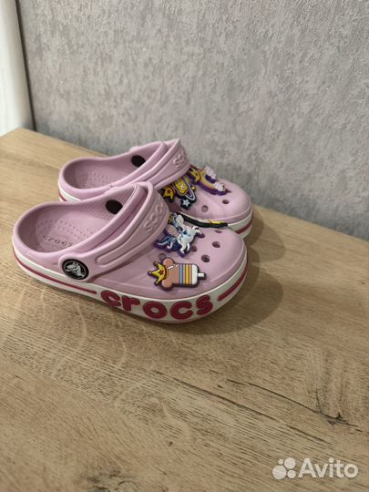 Босоножки для девочки 25