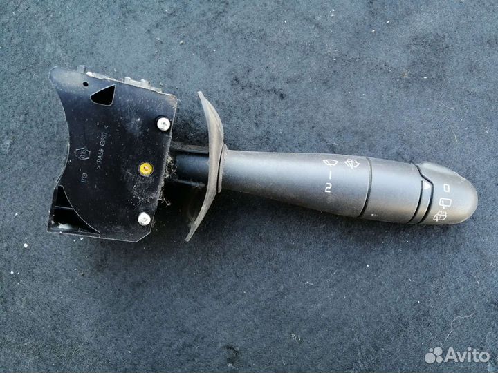 Переключатель дворников LADA Largus