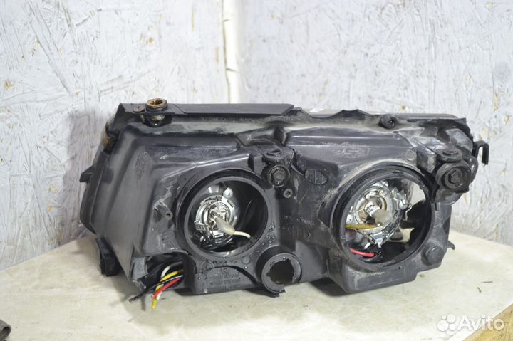 Фара передняя правая Volkswagen Passat B5