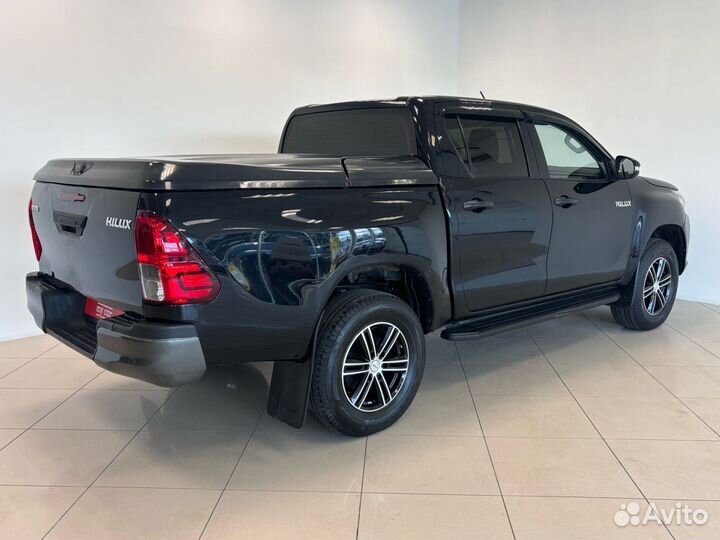 Toyota Hilux 2.4 МТ, 2015, 216 000 км