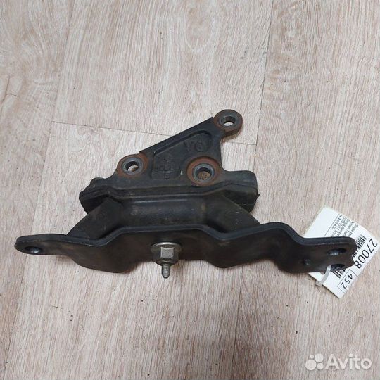 Опора двигателя Nissan Teana J32 2008-2015