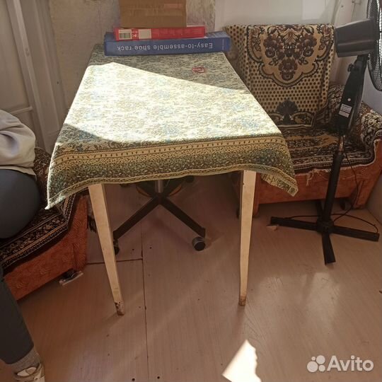 Отдам бесплатно мебель для дачи