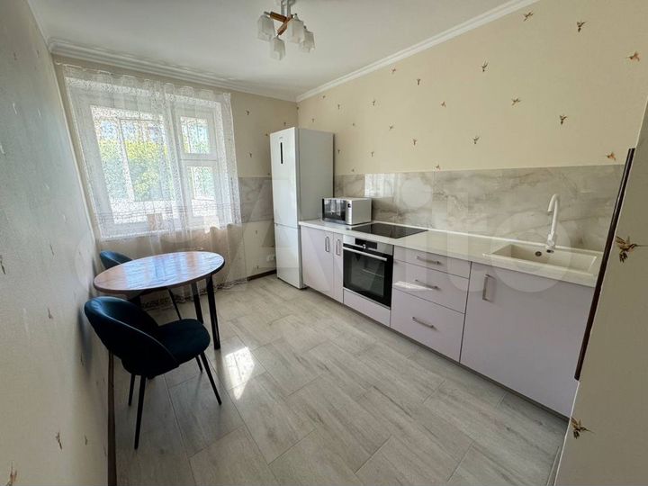 1-к. квартира, 40 м², 3/18 эт.