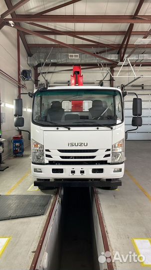 Isuzu Elf с КМУ, 2024