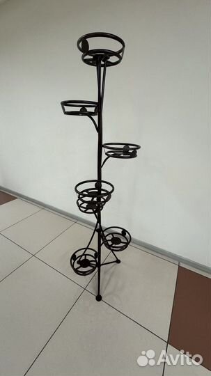 Стойка для цветов