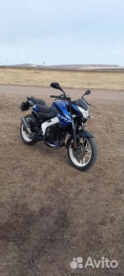 Мотоцикл bajaj pulsar ns200