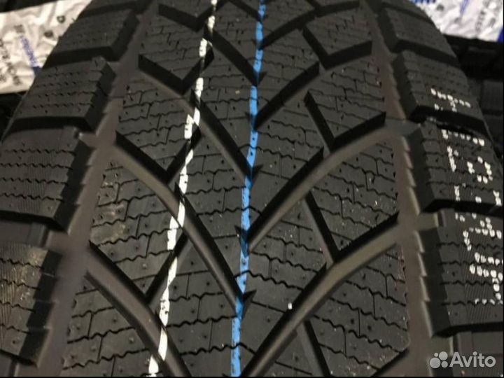 Windforce Snowblazer 265/65 R17 112T
