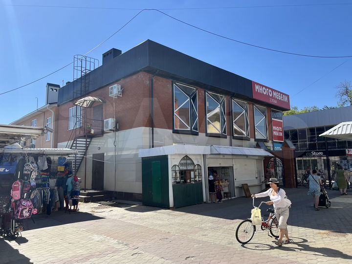 Здание, 350.9 м²