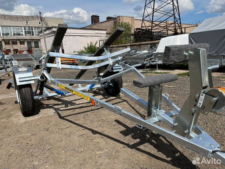Лодочный самосвальный прицеп (оцинкованный)