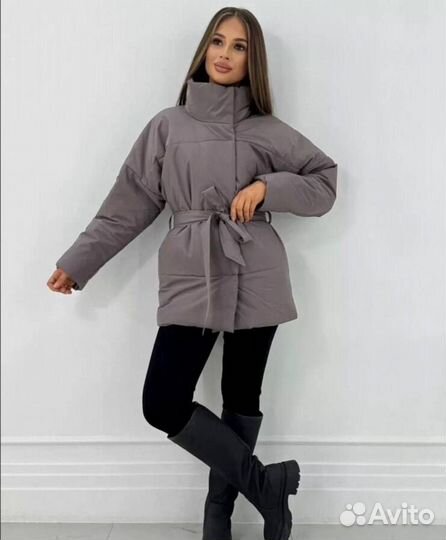 Зимние пуховики, летняя одежда