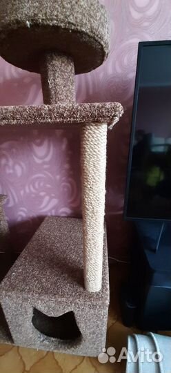 Домик для кошки с когтеточкой бу