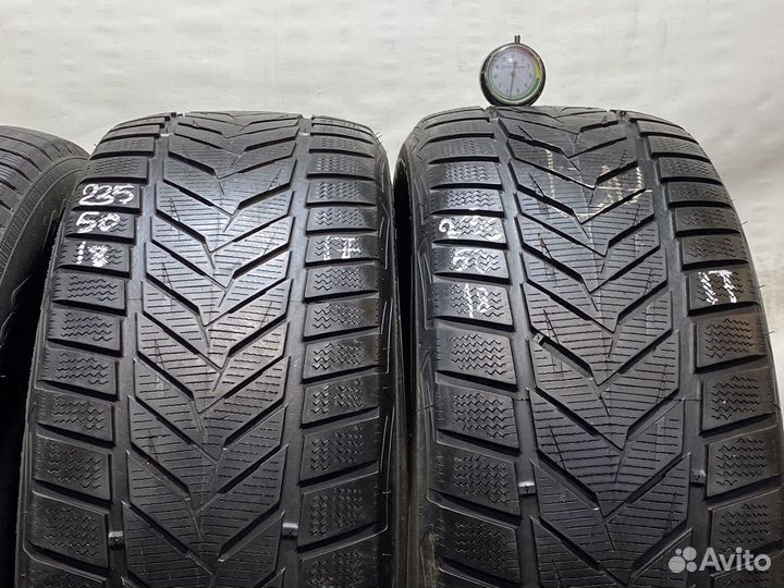 Vredestein Wintrac Xtreme S 235/50 R18