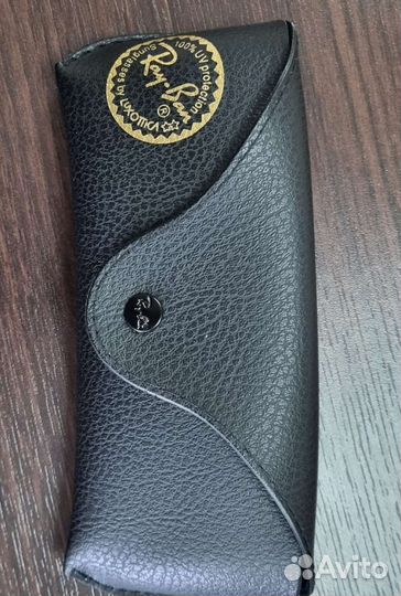 Солнцезащитные очки ray ban