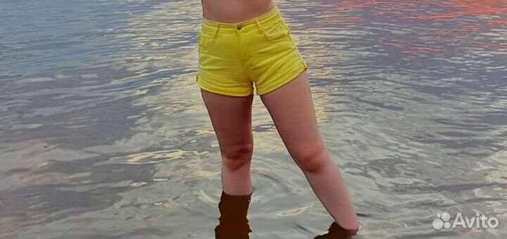 Шорты джинсовые