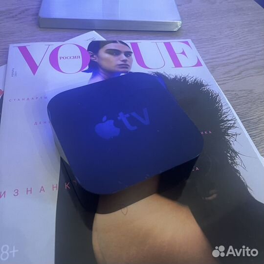Apple TV 64Gb (Full HD, 4 поколение)
