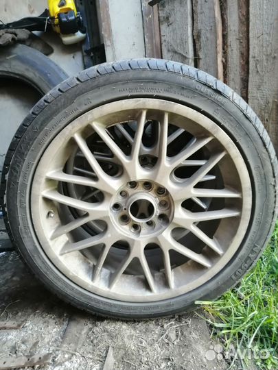 Продам диски с резиной