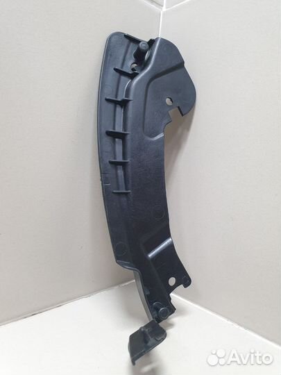 Кронштейн переднего бампера левый Chevrolet Cruze