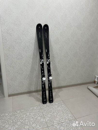 Горные лыжи Atomic cloud 9