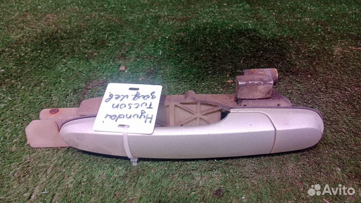 Задняя левая ручка Hyundai tucson