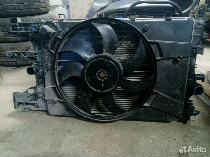 Диффузор радиатора Шевроле Круз