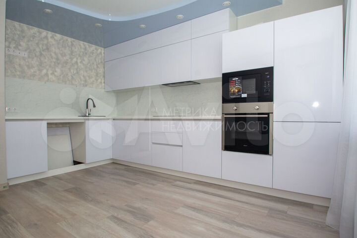 2-к. квартира, 67,8 м², 9/14 эт.