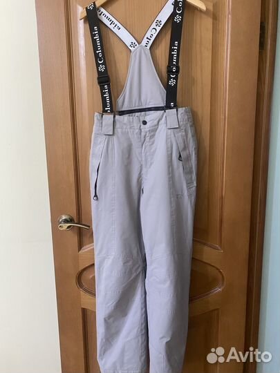 Женский горнолыжный костюм