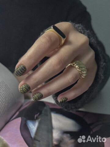 Маникюр/педикюр