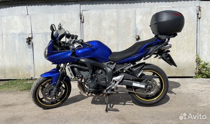 Yamaha FZ6