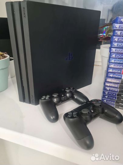 Sony playstation 4 PS4 pro